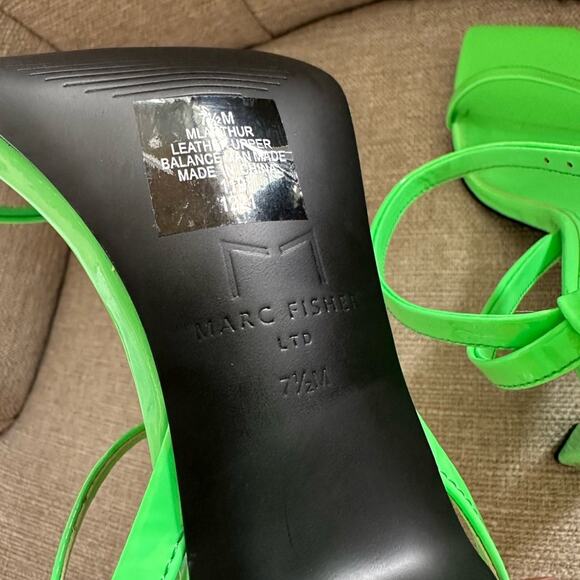 NWOT: Marc Fisher Arthur Strappy Heel - Picture 6 of 7